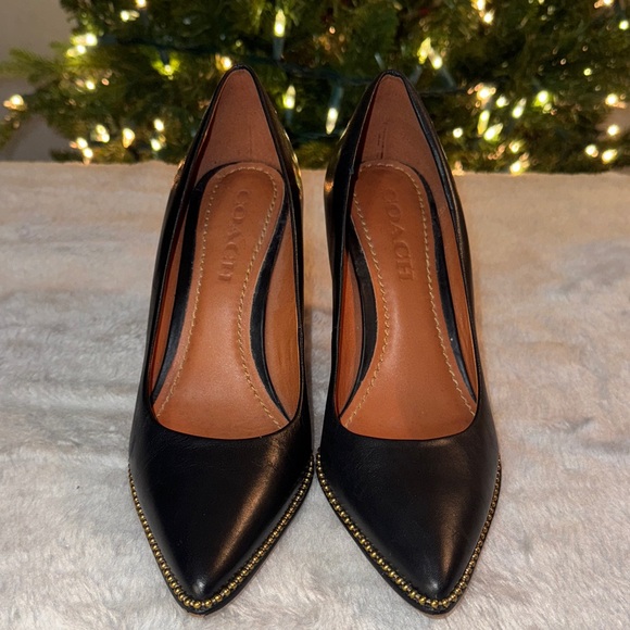 Coach Waverly Black Leather Gold Beaded Heels Size 6.5 - Picture 10 of 13
